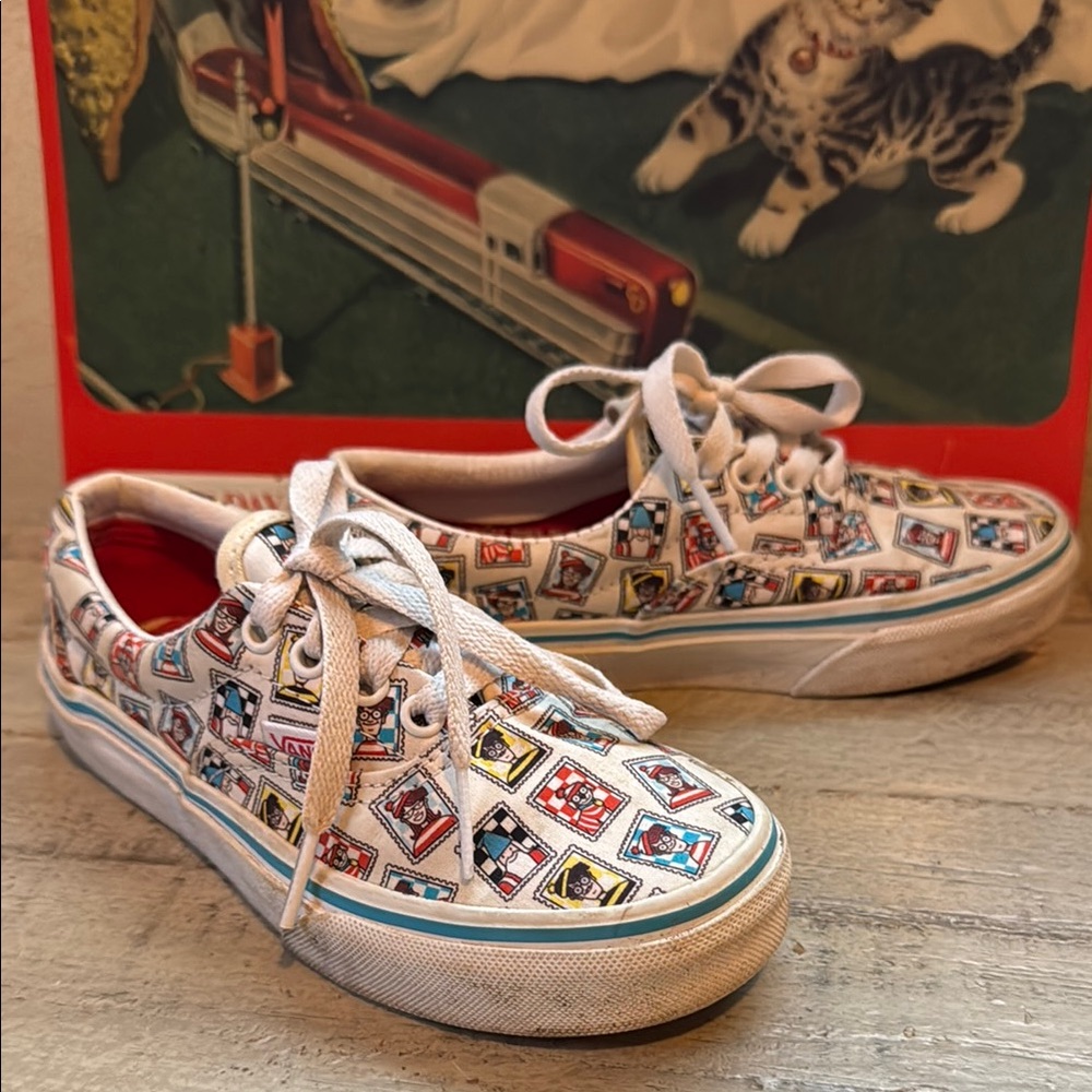 VANS “Where’s Waldo” size 13 boys